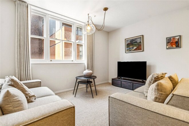 Stukeley Street, London, WC2B
