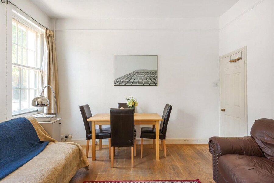 Picture No. 04