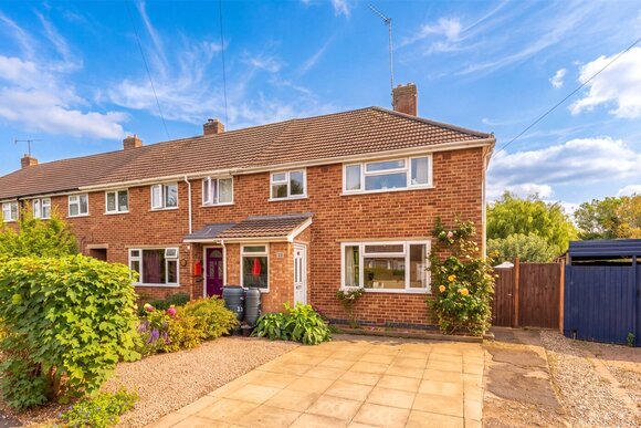 St. Michaels Road, Warwickshire, CV34