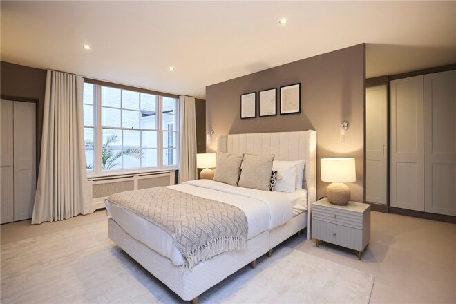 Strathearn Place, London, W2
