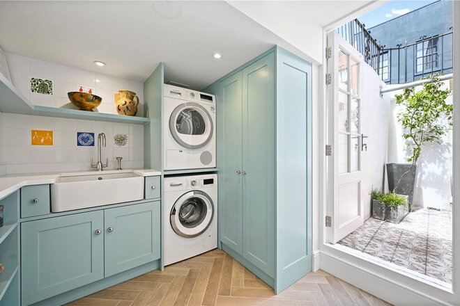 Farm Place, Kensington, W8