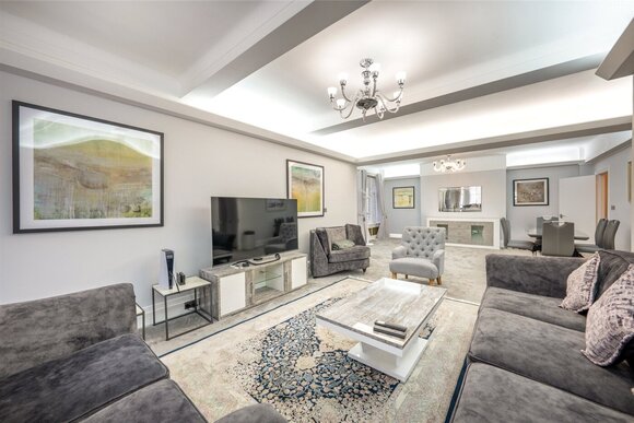 Berkeley Court, Baker Street, NW1