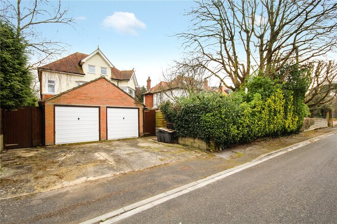 Forest Road, Poole, BH13
