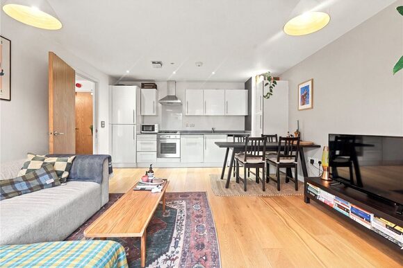 Cresset Road, London, E9