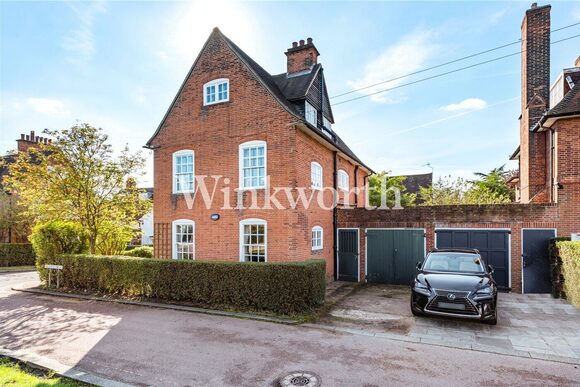 Willifield Way, London, NW11