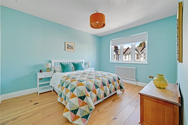 Liddell Gardens, London, NW10
