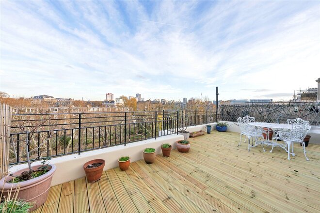 Warrington Crescent, London, W9