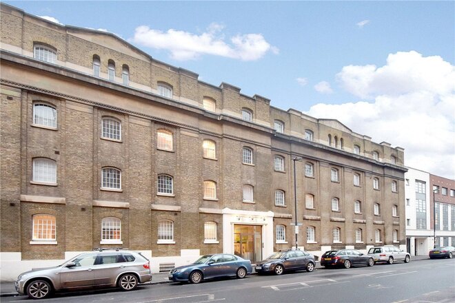St. John Street, London, EC1V