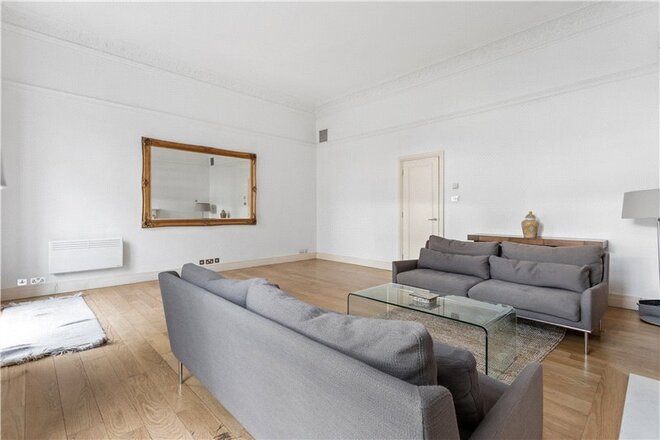Onslow Gardens, London, SW7