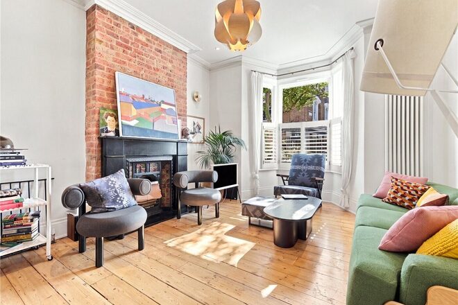 Kynaston Road, London, N16