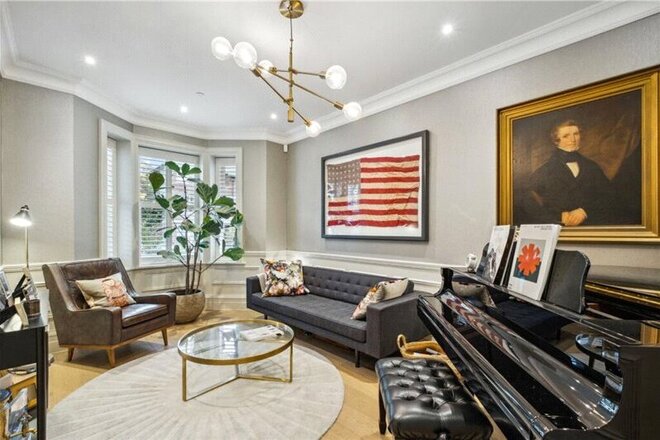 Easterby Villas, Barnes, SW13