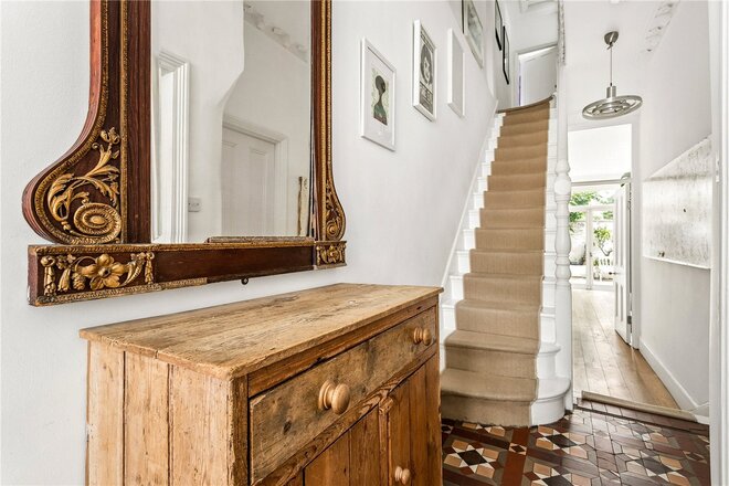 Carysfort Road, London, N16