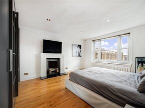 Ennismore Gardens, London, SW7