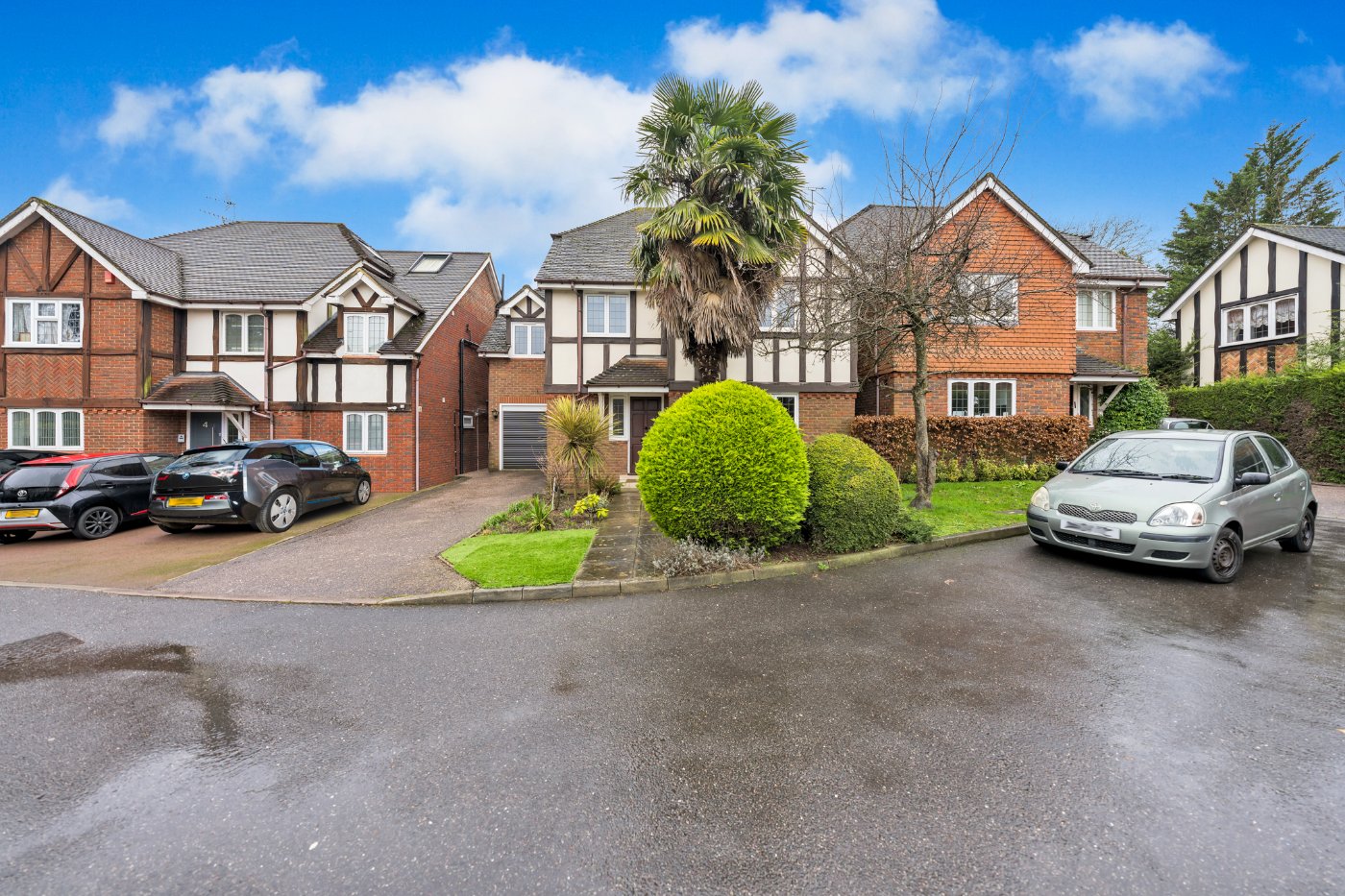 Linfield Close, Hendon, NW4