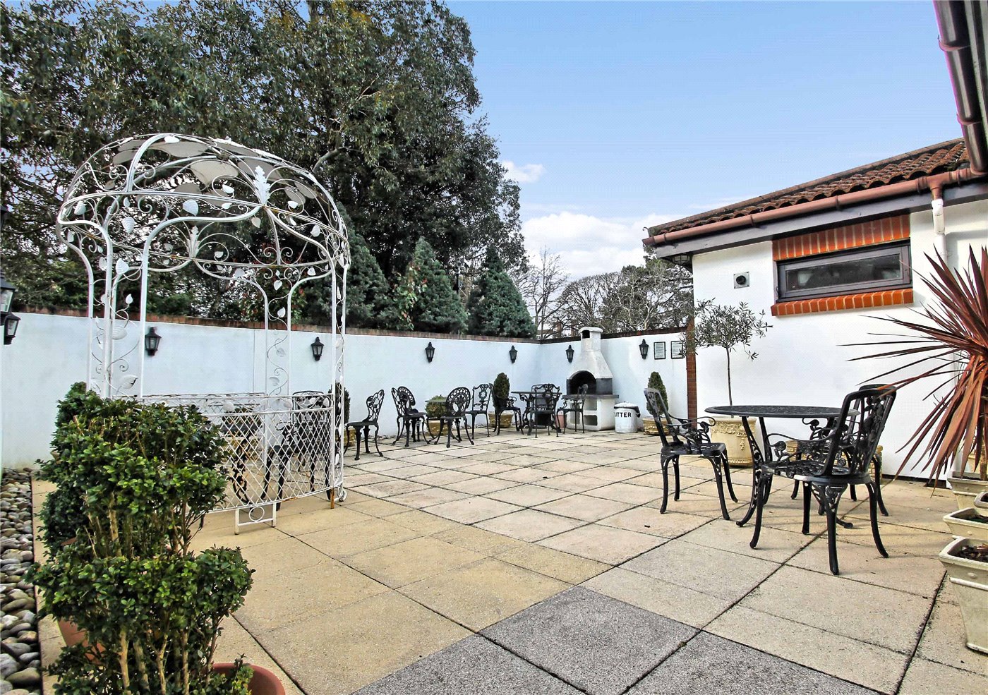 2 bedroom property for sale in The Oasis, 45 Lindsay Road, Poole, BH13