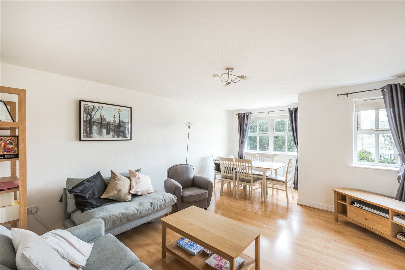 2 Bedroom Property For Sale In Macmillan Way, London, Sw17 (ref 