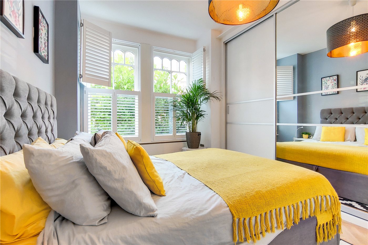 2 bedroom property for sale in Ormiston Grove, Shepherd's Bush, London ...