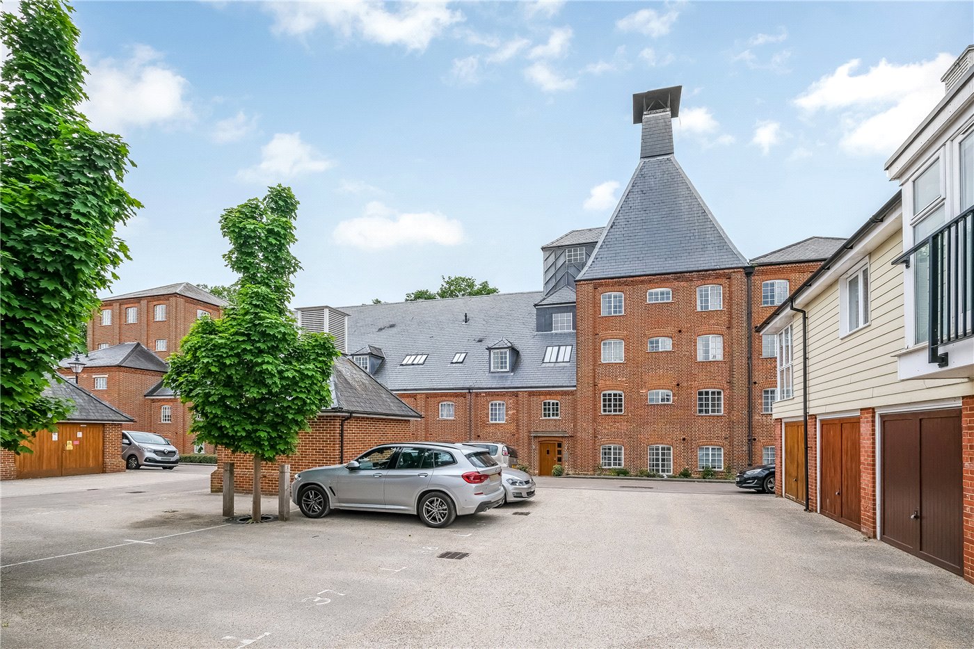 2 Bedroom Property For Sale In Brewery Lane, Romsey, SO51 (Ref ...