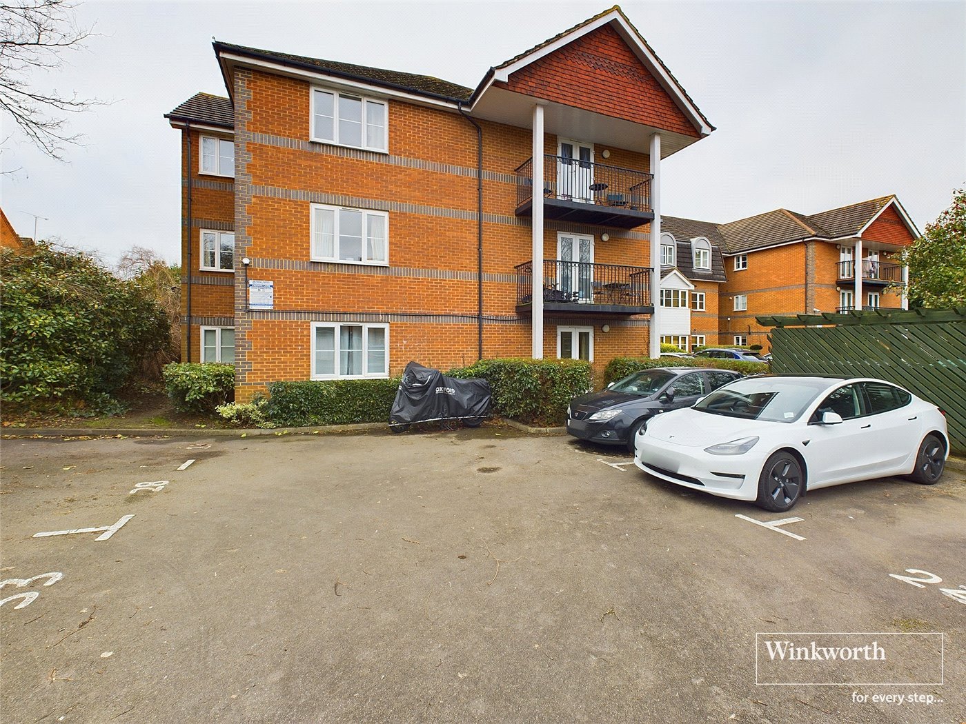 Farringdon Court, Erleigh Road, Reading, Berkshire, RG1