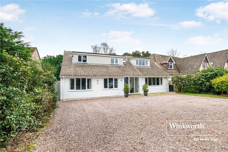 Wight Walk, West Parley, Ferndown, Dorset, BH22