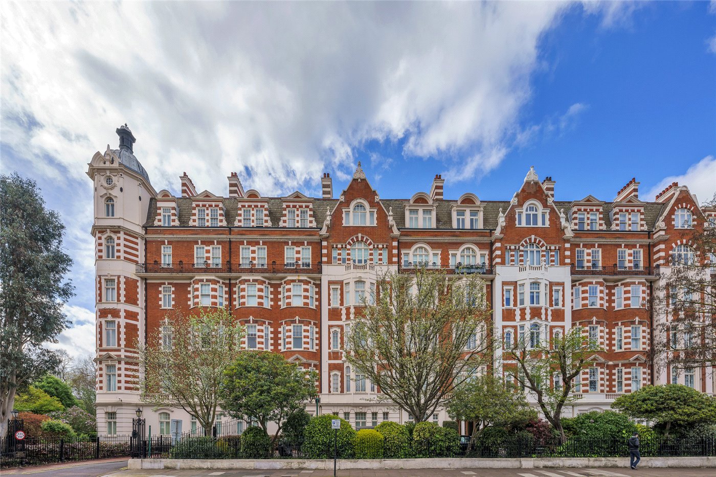 North Gate, Prince Albert Road, St John&#39;s Wood, London, NW8