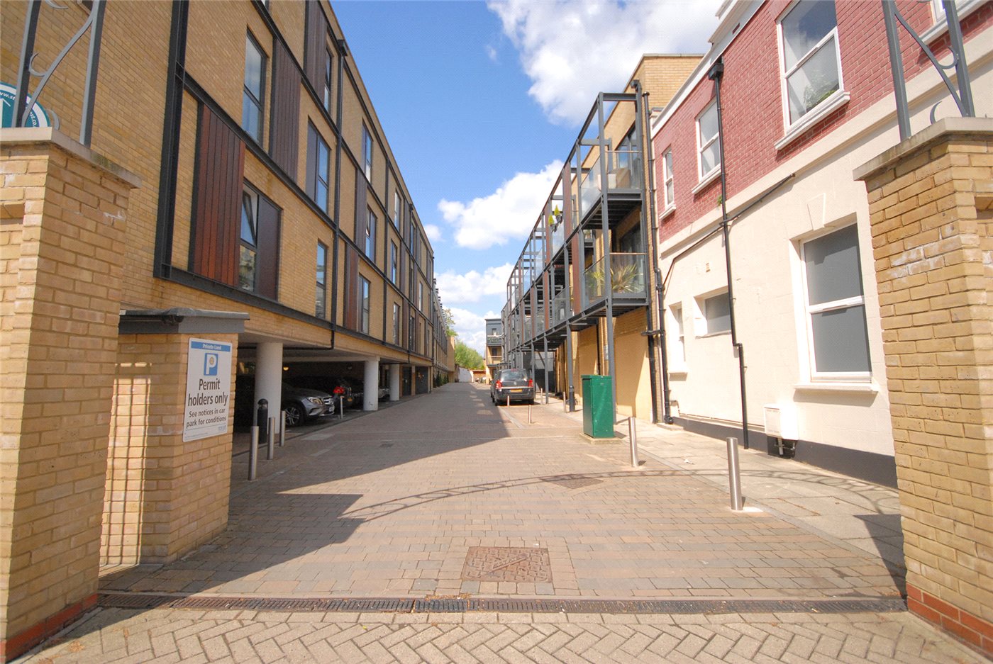 Chiltonian Mews, London, SE13