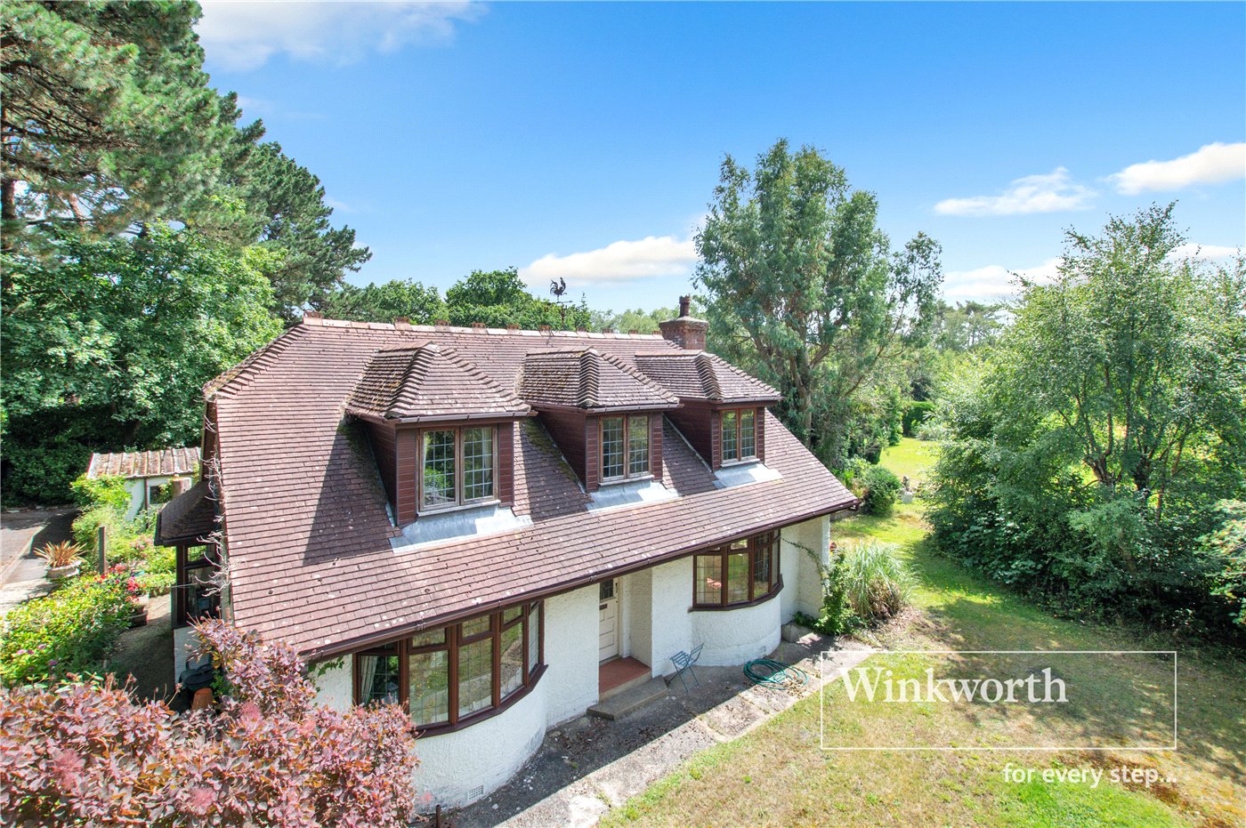 Boundary Lane, St. Leonards, Ringwood, Dorset, BH24