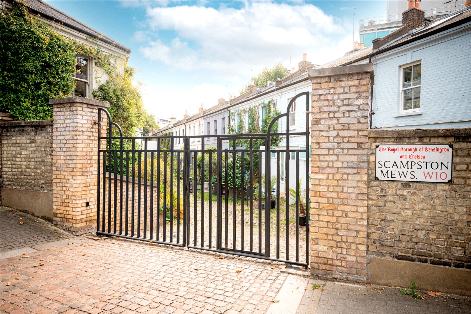 Scampston Mews, London, W10