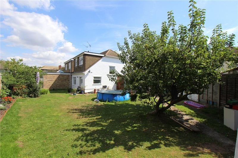 Linden Close, Rayleigh, Essex, SS6