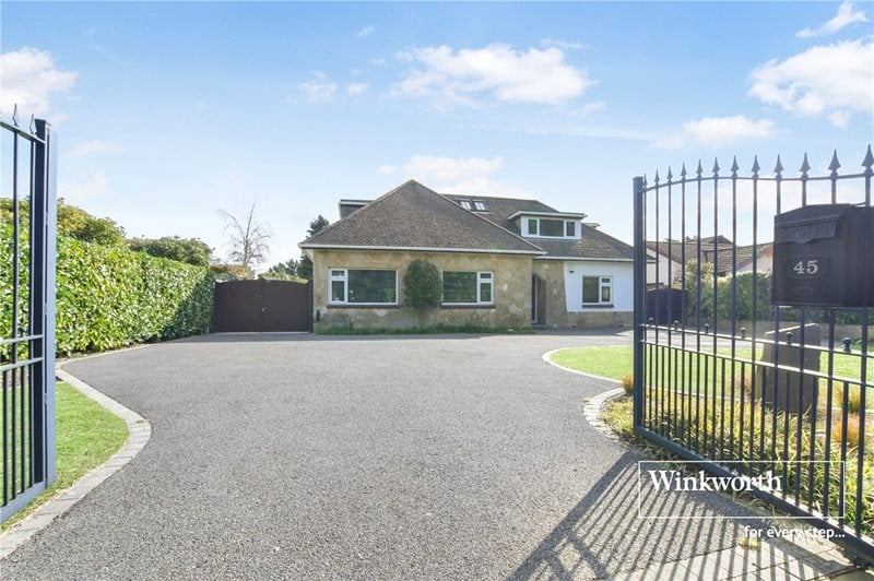 Lone Pine Drive, West Parley, Ferndown, Dorset, BH22