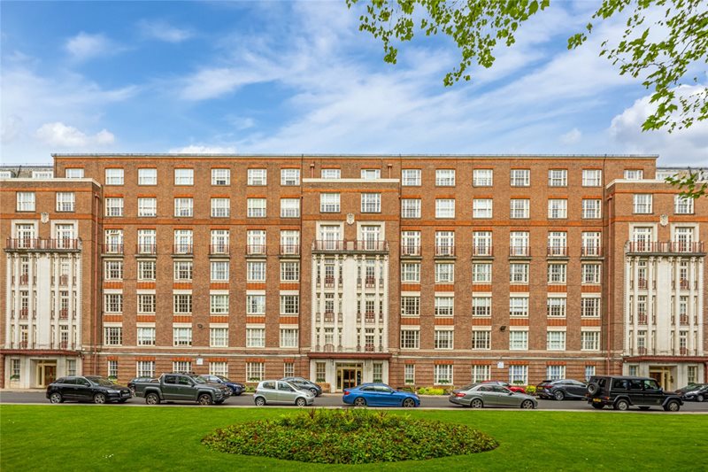 Eyre Court, Finchley Road, St John&#39;s Wood, London, NW8