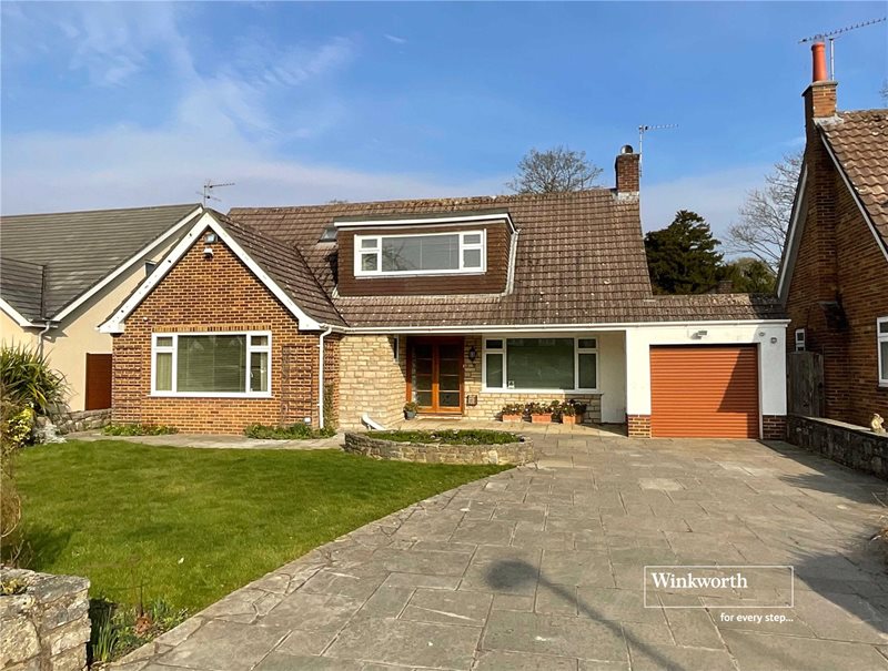 Rothesay Drive, Highcliffe, Christchurch, Dorset, BH23