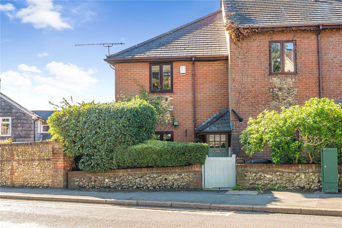 Upper Hale Road, Farnham, Surrey, GU9