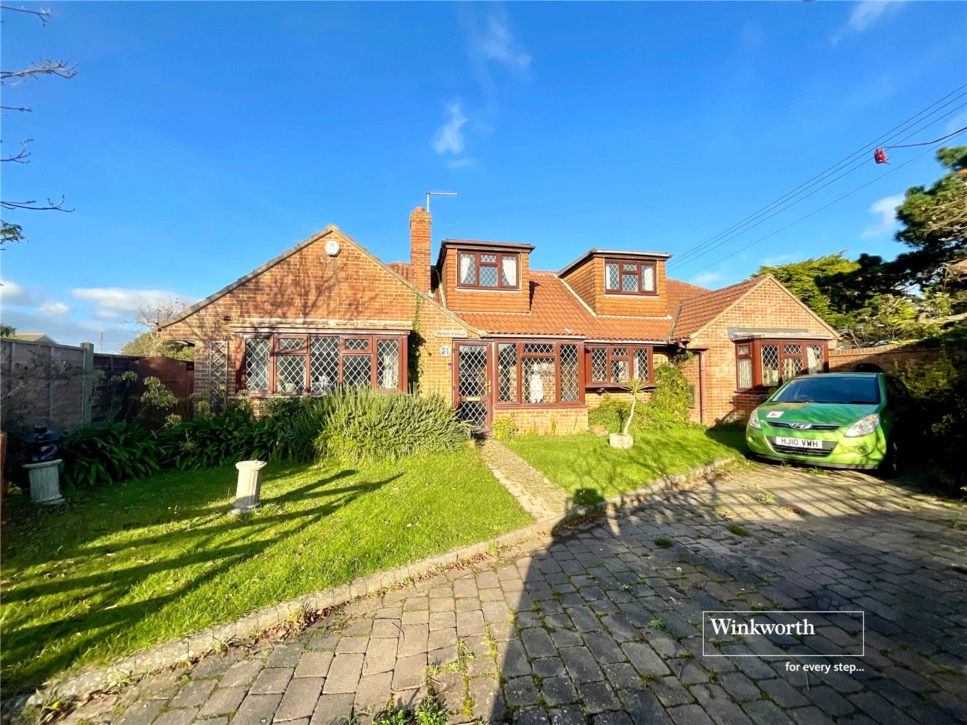 Marine Drive East, Barton on Sea, New Milton, Hampshire, BH25