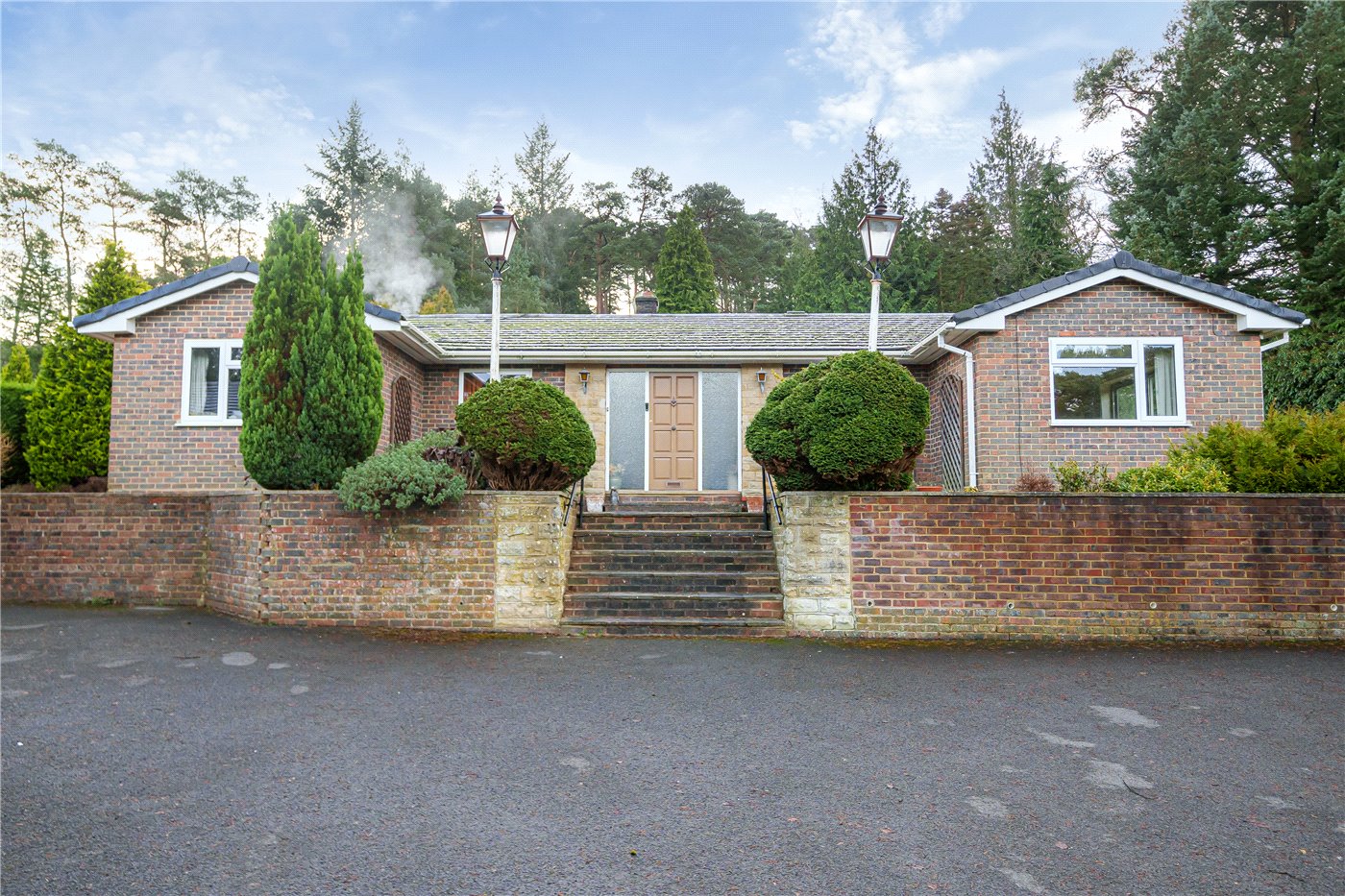 Latchwood Lane, Lower Bourne, Farnham, Surrey, GU10