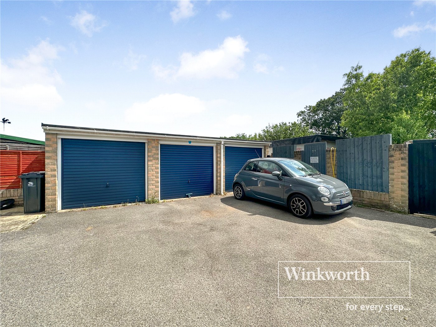 Woolslope Road, West Moors, Ferndown, Dorset, BH22