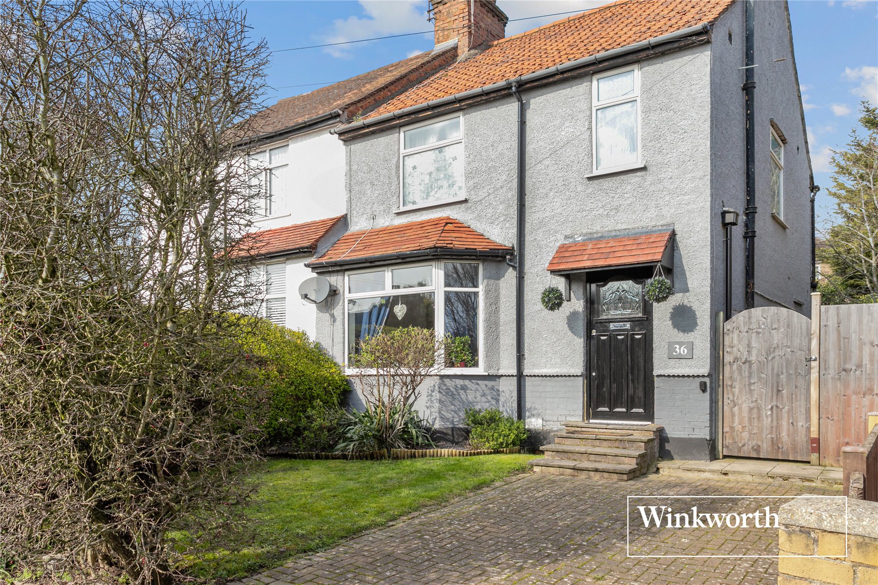 Mays Lane, Barnet, EN5