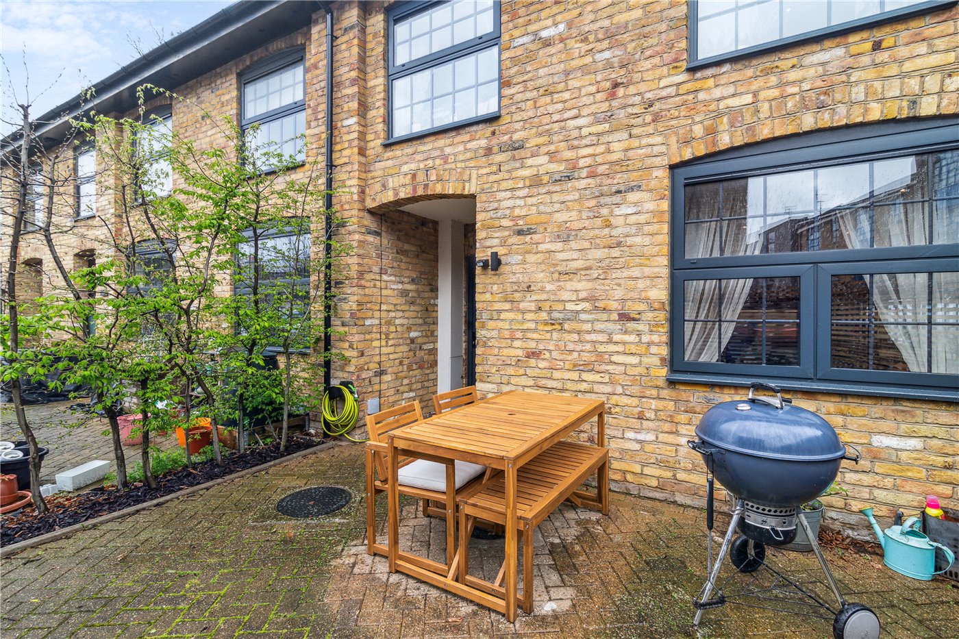 Hatcham Park Mews, London, SE14