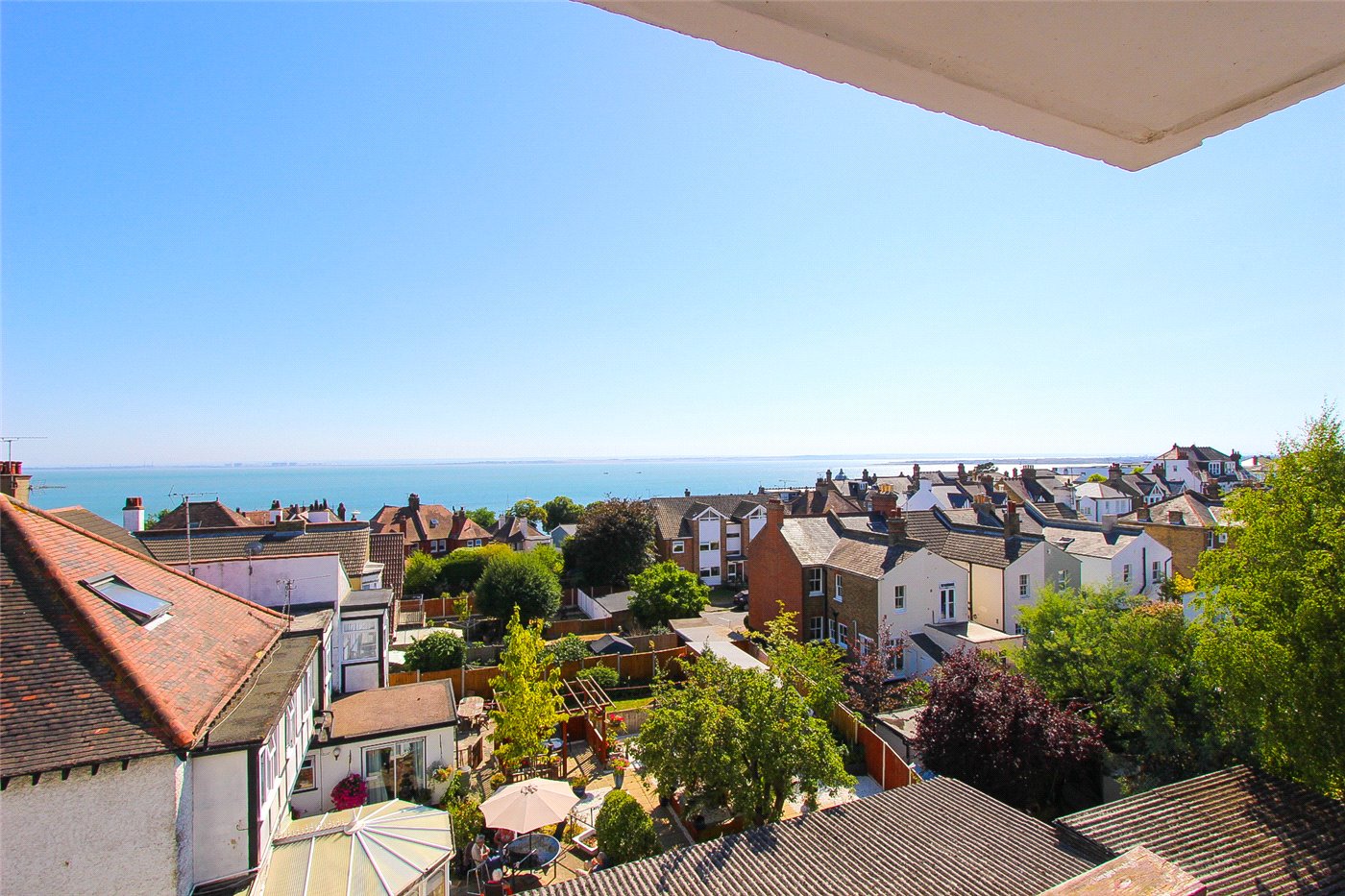 Grand Court West, Grand Drive, Leigh-on-Sea, Essex, SS9