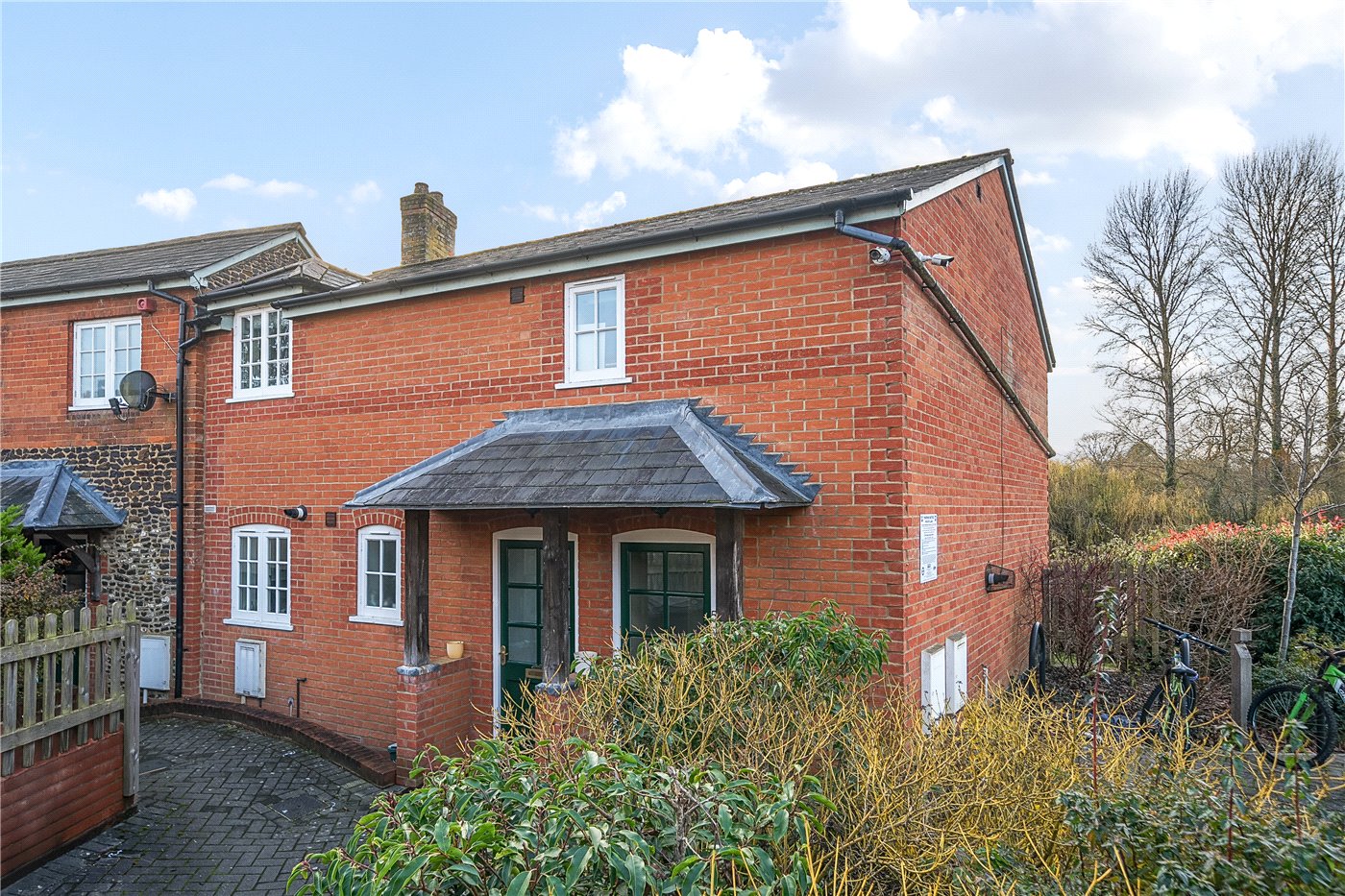 Tilford Street, Tilford, Farnham, Surrey, GU10