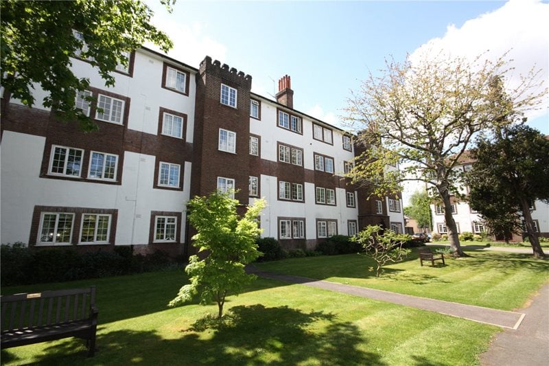 Gloucester Court, Kew Road, Kew Gardens, Surrey, TW9