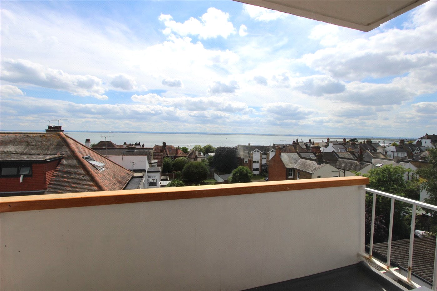 Grand Court West, Grand Drive, Leigh-on-Sea, Essex, SS9