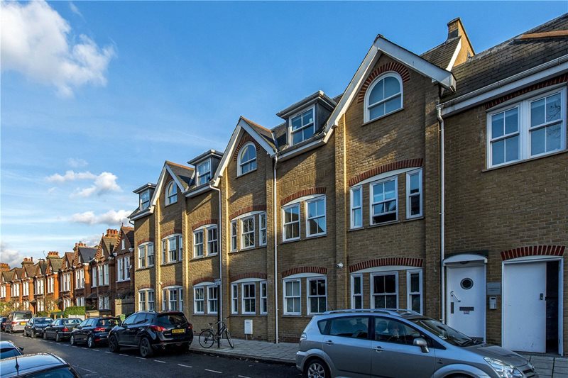 Guernsey Grove, Herne Hill, London, SE24