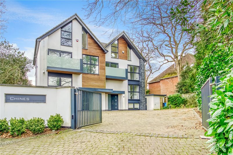 Delhi Close, Lower Parkstone, Poole, BH14