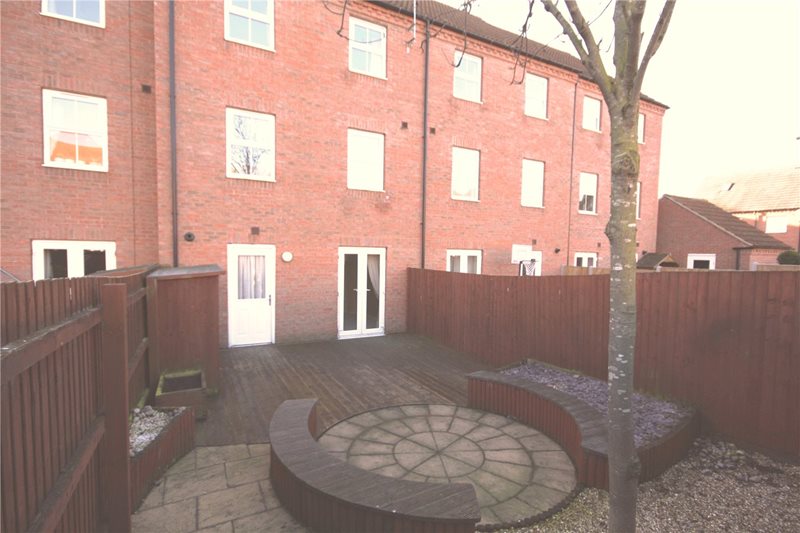 Pentland Drive, Greylees, Sleaford, Lincolnshire, NG34