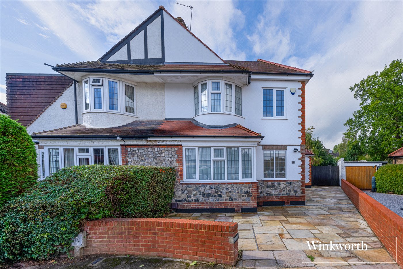 Oak Tree Drive, Totteridge, London, N20