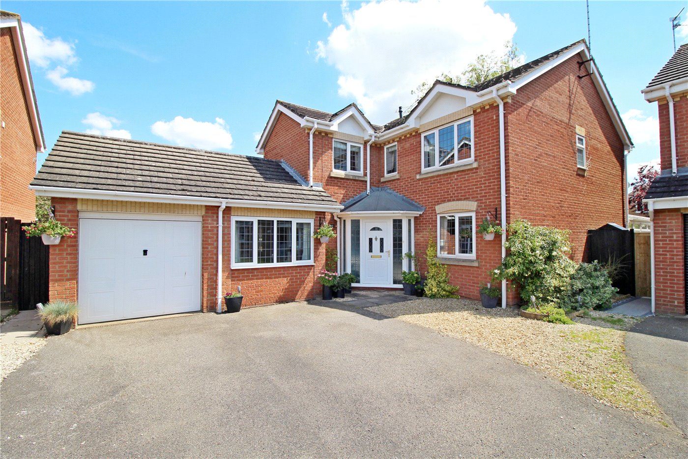 Woburn Close, Market Deeping, Peterborough, Lincolnshire, PE6