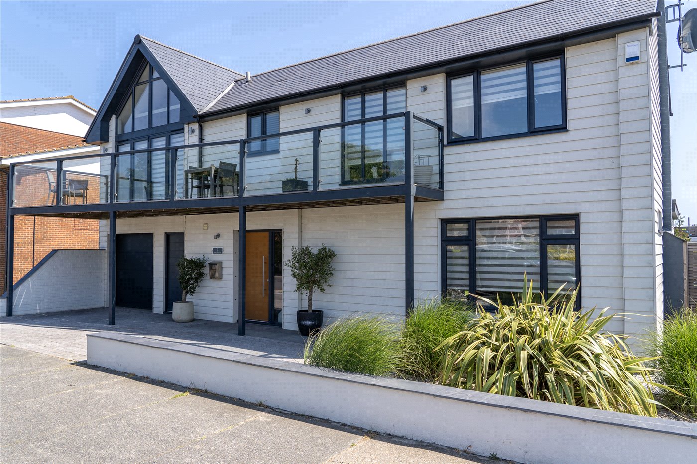 Pier Avenue, Whitstable, Kent, CT5
