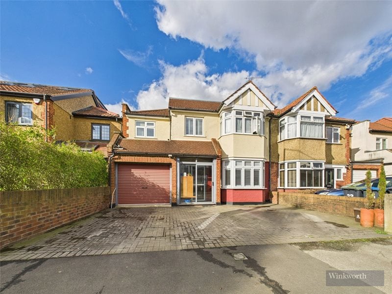 Lingfield Avenue, Kingston upon Thames, KT1