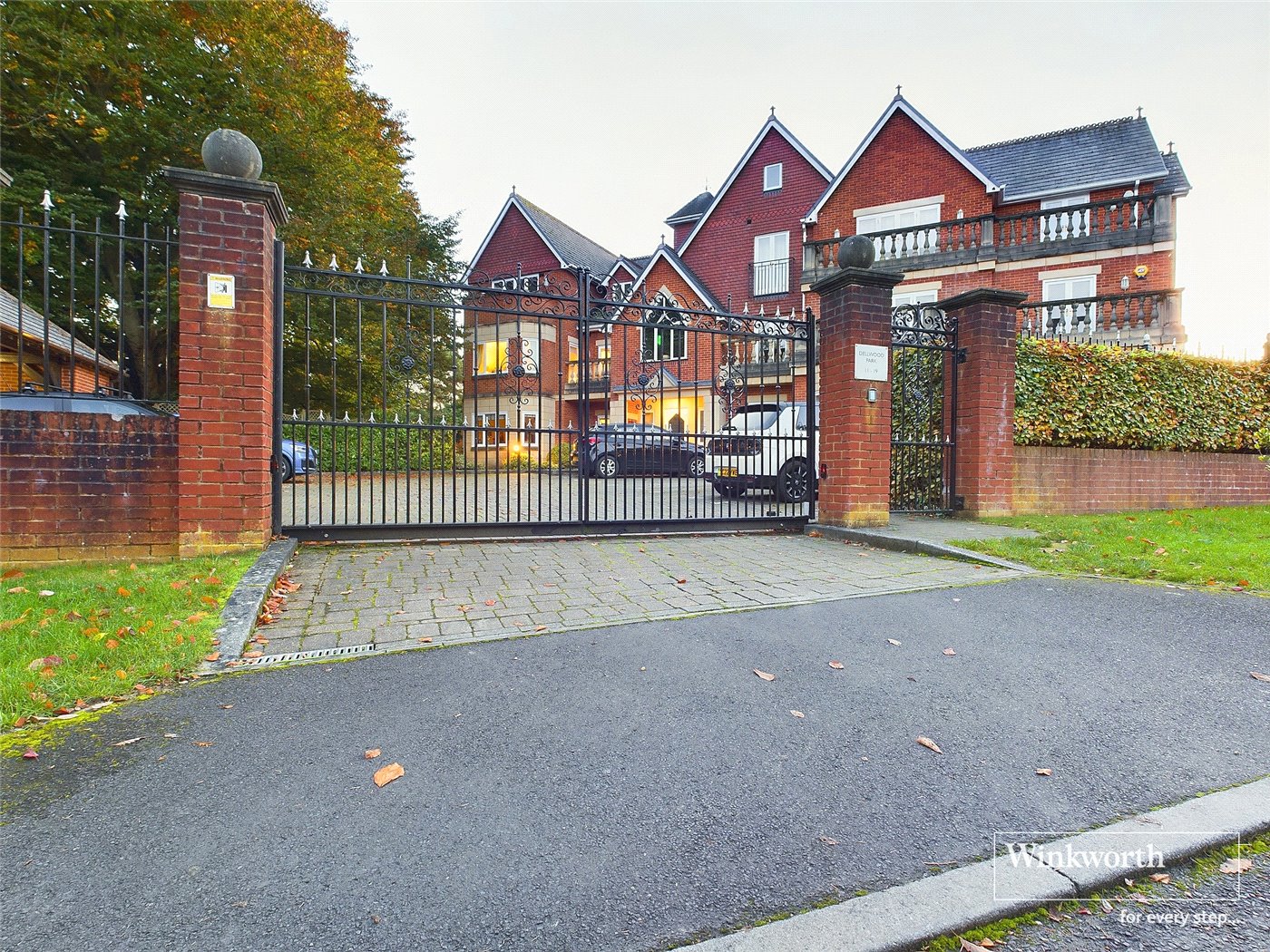 Dellwood Park, Caversham, Reading, Berkshire, RG4